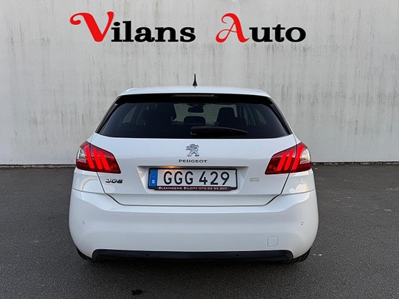 Peugeot 308 9 of 15
