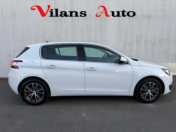Peugeot 308 4 of 15