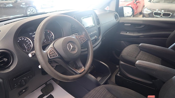 Mercedes-Benz Vito 114 9 of 16