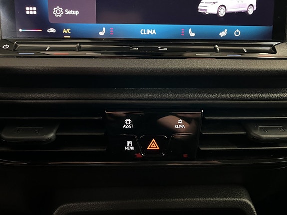 Volkswagen Caddy 27 of 30