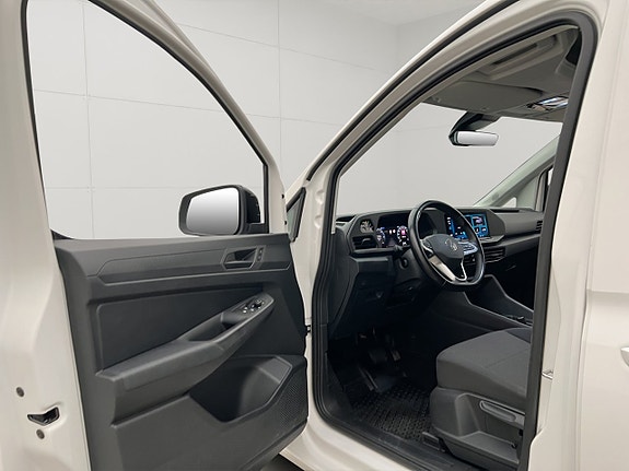 Volkswagen Caddy 16 of 30