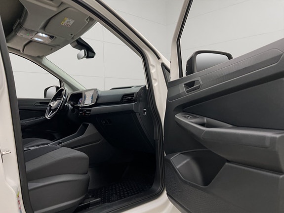 Volkswagen Caddy 30 of 30