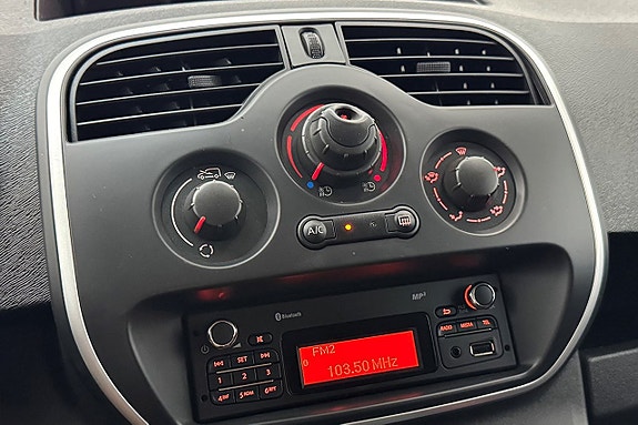 Renault Kangoo 21 of 24