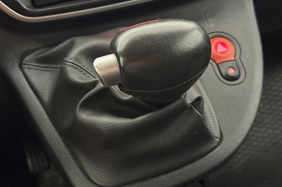 Renault Kangoo 22 of 24