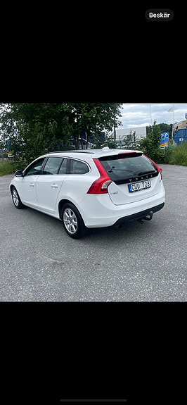 Volvo V60 4 of 5