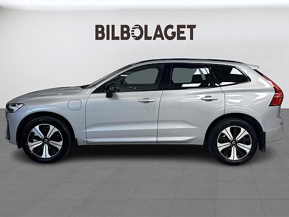 Volvo XC60 2 of 5