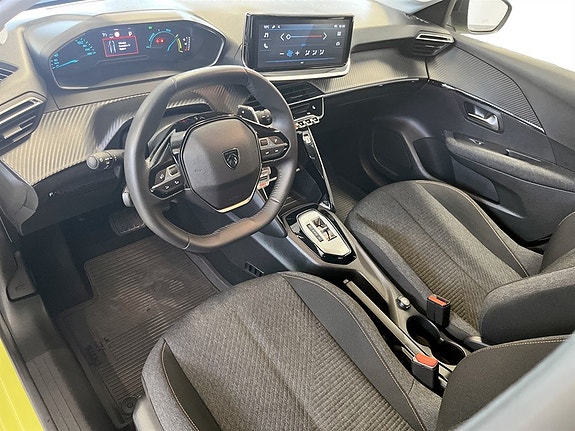 Peugeot 208 5 of 5