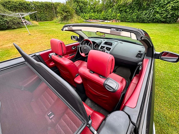 Renault Megane II 2 of 3