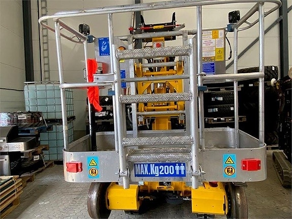 Platform Basket RR9/200 2 of 3