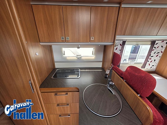 Kabe Travelmaster 700 LXL 9 of 18
