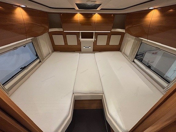 Concorde CHARISMA III 850L 20 of 21