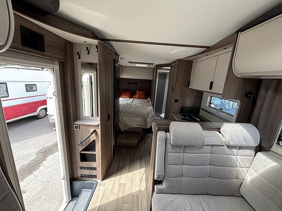 Kabe TRAVEL MASTER NOVUM N 750 LXL 10 of 21