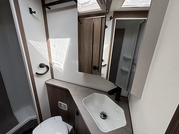Kabe TRAVEL MASTER NOVUM N 750 LXL 16 of 21
