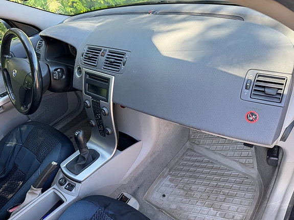 Volvo V50 6 of 6