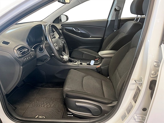 Hyundai i30 4 of 17