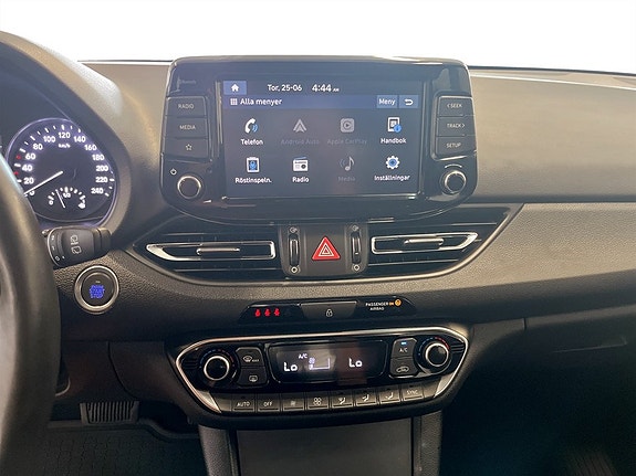 Hyundai i30 11 of 17