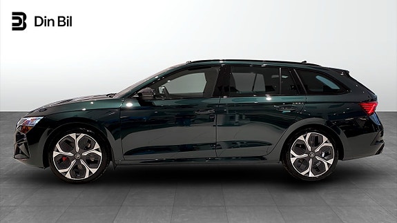 Skoda Octavia RS 2 of 5