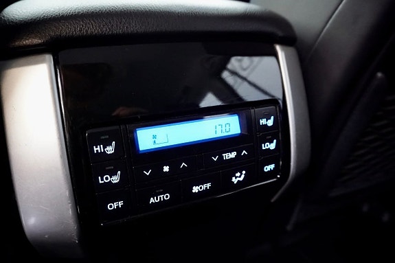 Toyota Land Cruiser 21 of 24