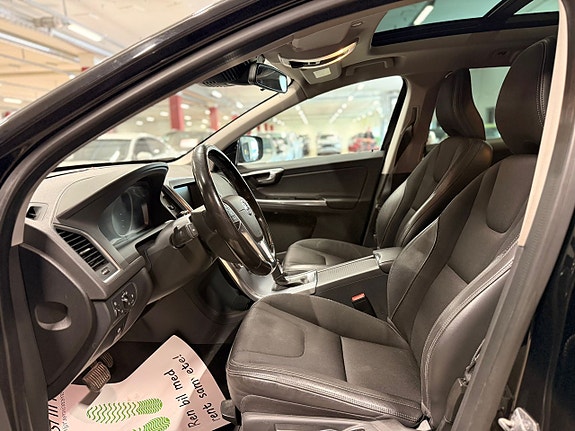 Volvo XC60 14 of 15