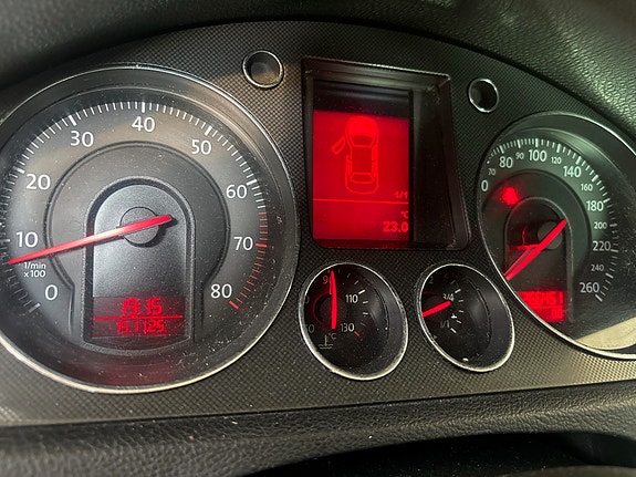 Volkswagen Passat 7 of 7