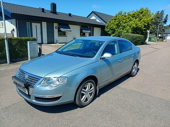 Volkswagen Passat 4 of 5