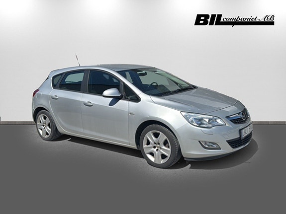 Opel Astra 3 of 5