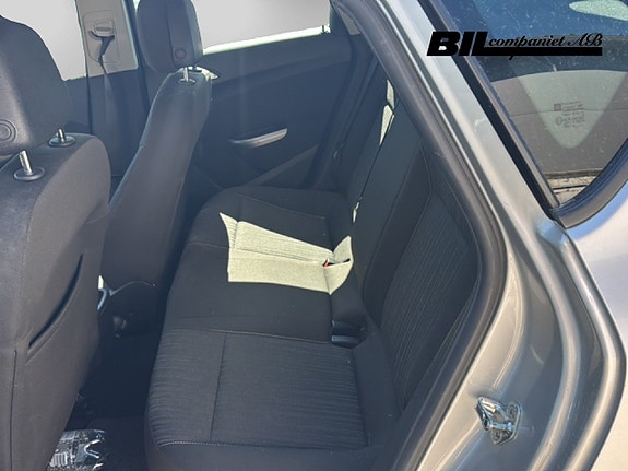 Opel Astra 9 of 15