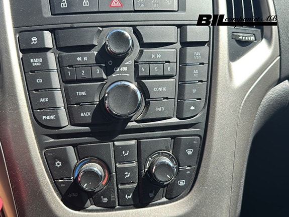 Opel Astra 13 of 15