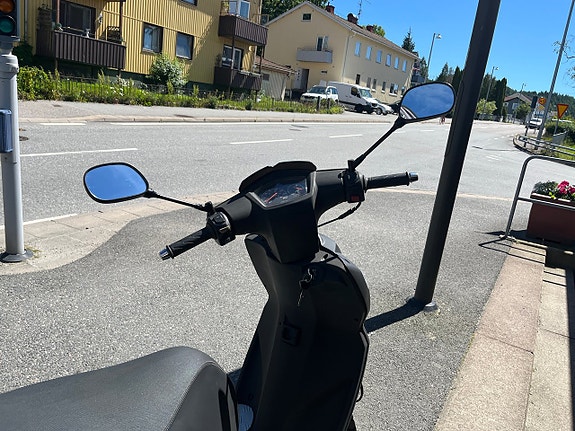 Peugeot Kisbee Black edition Moped klass 1 8 of 11