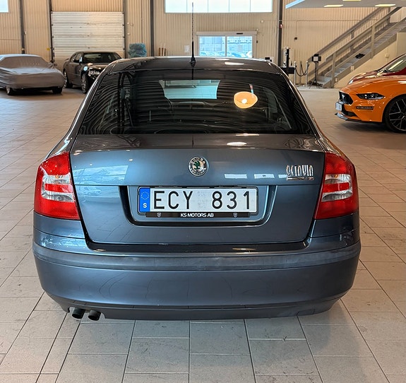 Skoda Octavia 5 of 5
