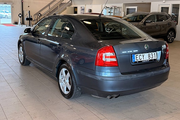 Skoda Octavia 3 of 5