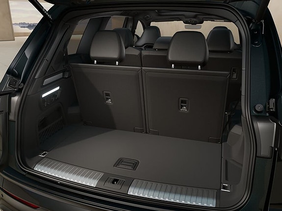 Audi Q7 8 of 8