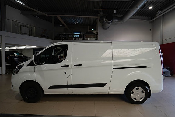 Ford Transit Custom 9 of 20