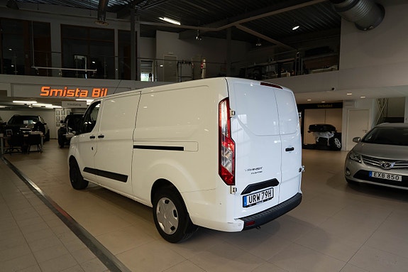 Ford Transit Custom 7 of 20