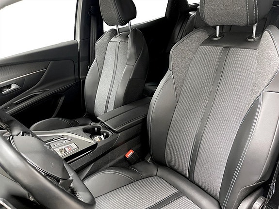 Peugeot 3008 5 of 5