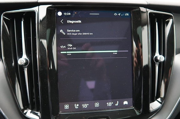 Volvo XC60 18 of 22