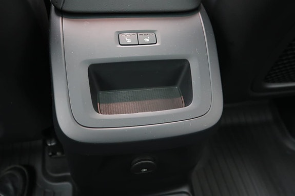 Volvo XC60 7 of 22