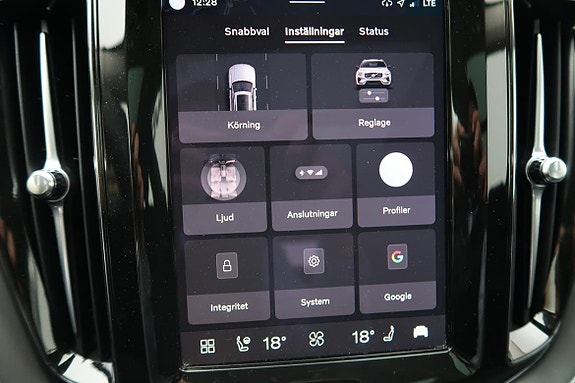 Volvo XC60 17 of 22