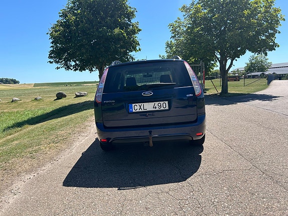 Ford Focus 5 of 5