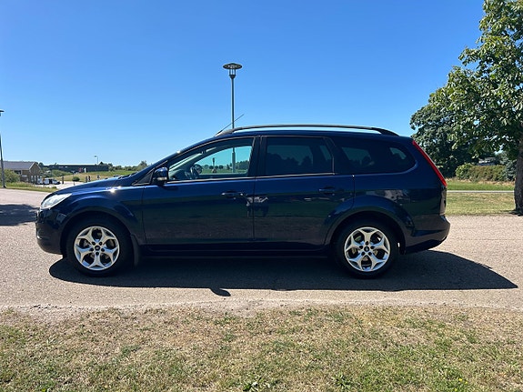 Ford Focus 7 of 11
