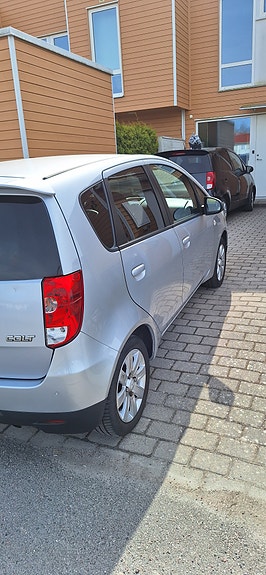 Mitsubishi Colt 4 of 5