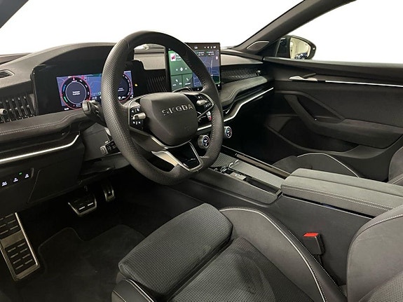 Skoda Superb 8 of 24