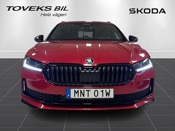 Skoda Superb 2 of 24