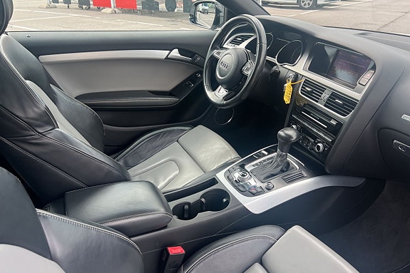 Audi A5 12 of 30
