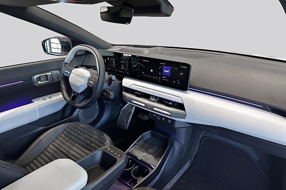 Kia EV4 22 of 24