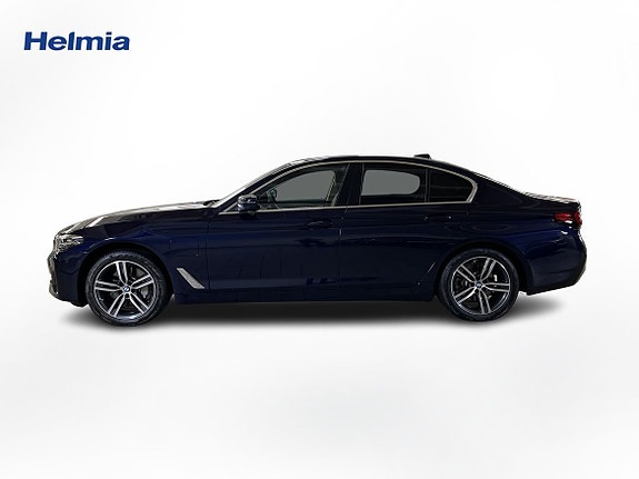 BMW 530e 2 of 5