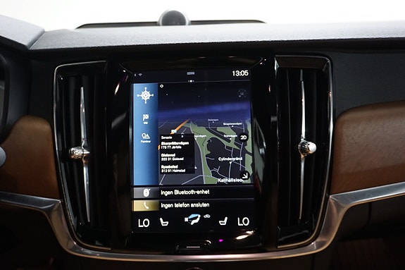 Volvo S90 15 of 30