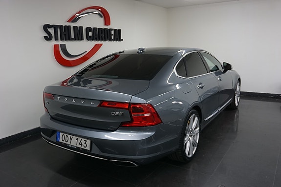 Volvo S90 3 of 5