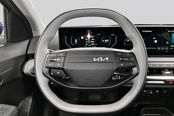 Kia EV4 9 of 23