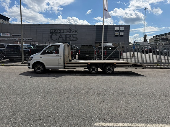 Volkswagen Transporter 2 of 5